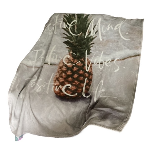 Natural Life Blanket Throw - Picture 11 of 13